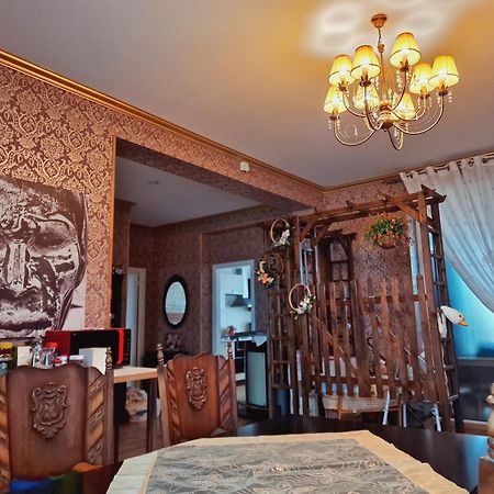 Family Hotel داوُجافبيلسْ المظهر الخارجي الصورة