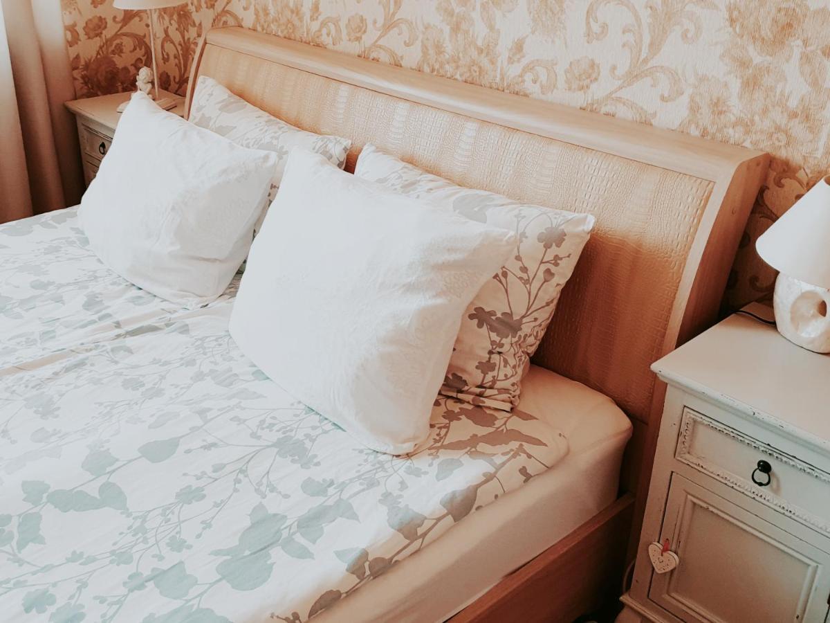 Family Hotel داوُجافبيلسْ المظهر الخارجي الصورة