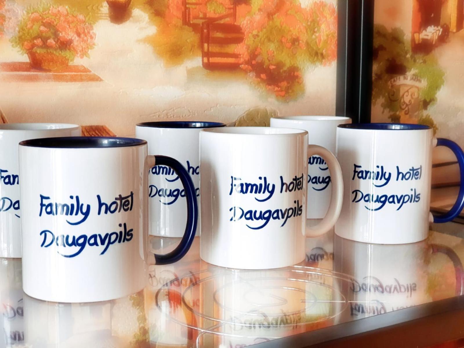 Family Hotel داوُجافبيلسْ المظهر الخارجي الصورة