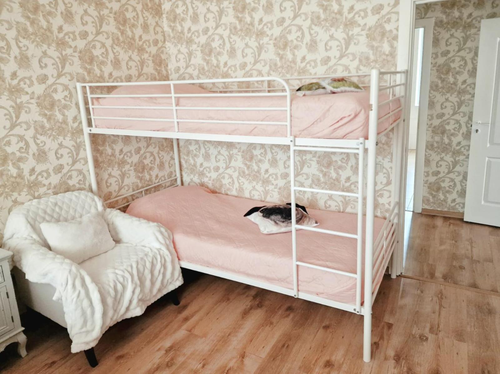 Family Hotel داوُجافبيلسْ المظهر الخارجي الصورة