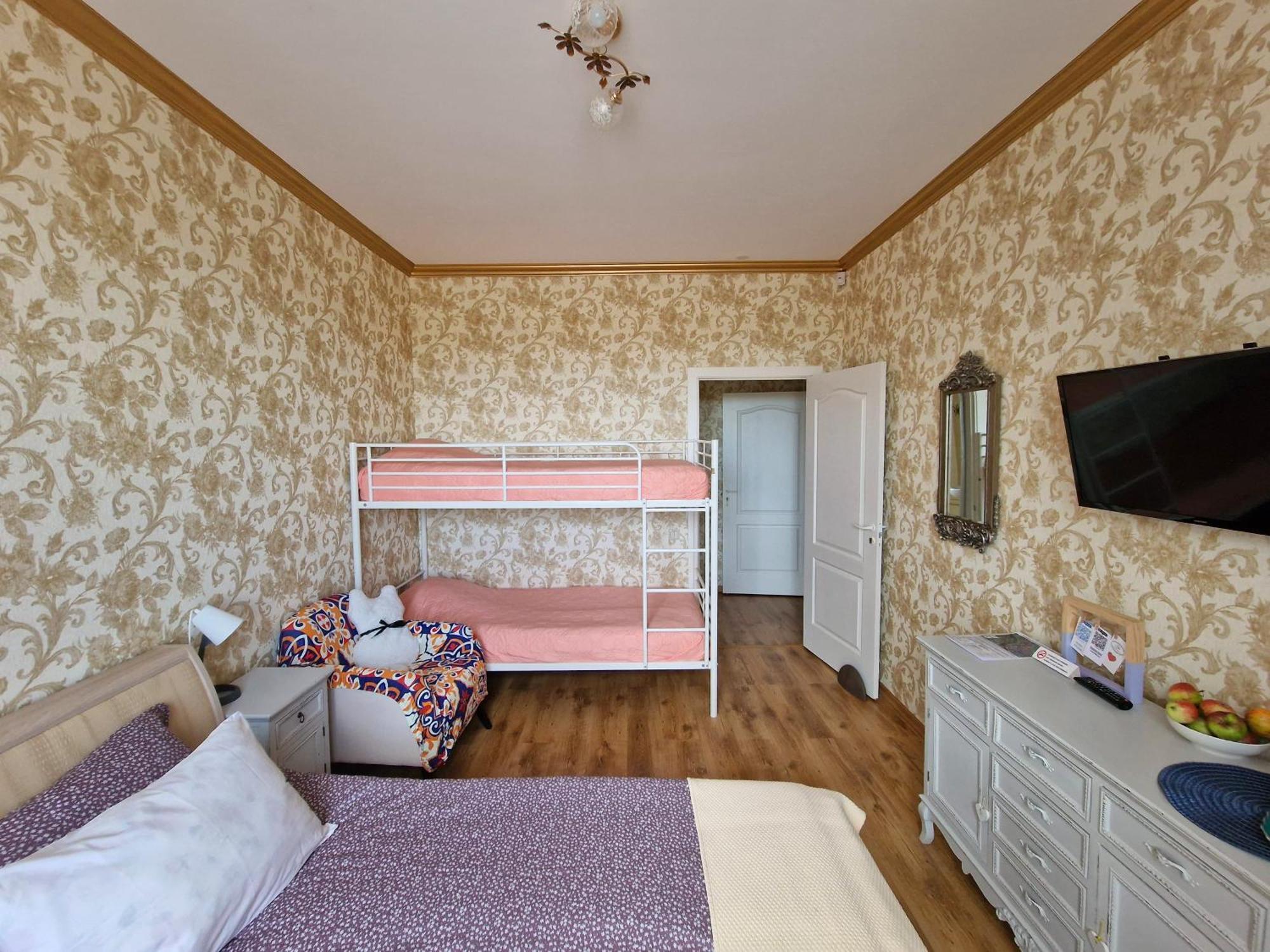Family Hotel داوُجافبيلسْ المظهر الخارجي الصورة